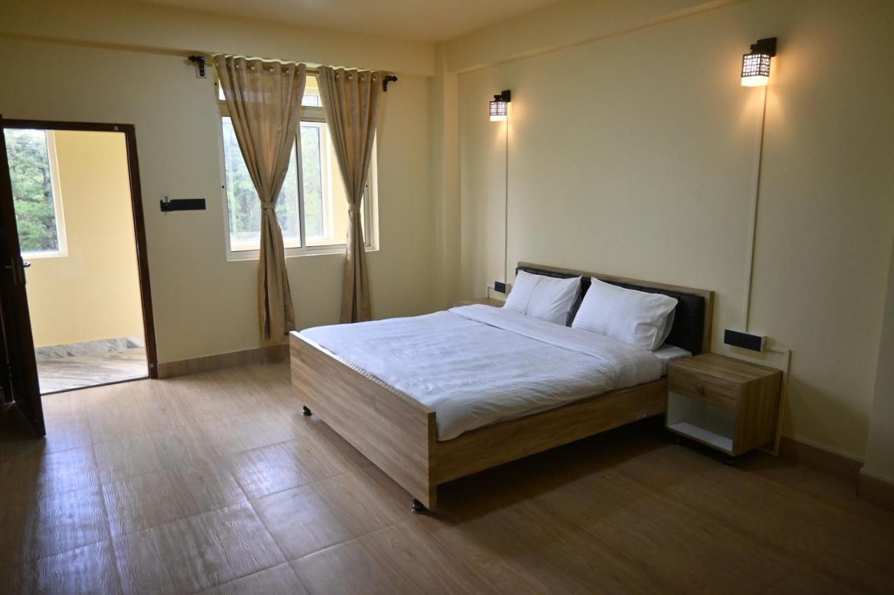 Treetops Residency Shillong Buitenkant foto